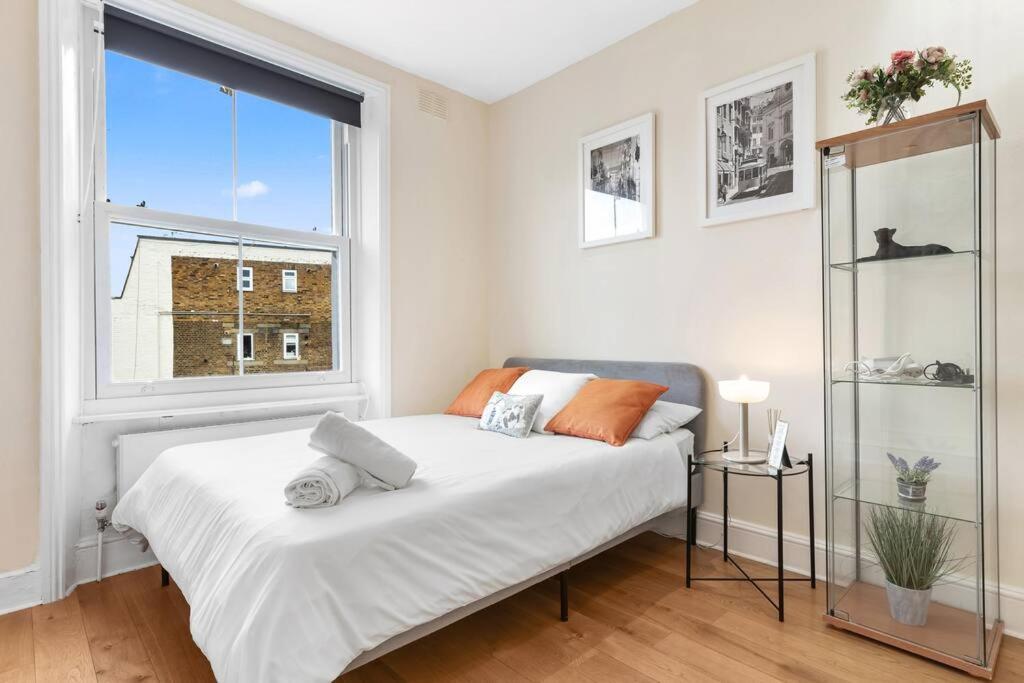 Appartamento Spacious Sleep 11 With Terrace In Earls Court Ec99 *
